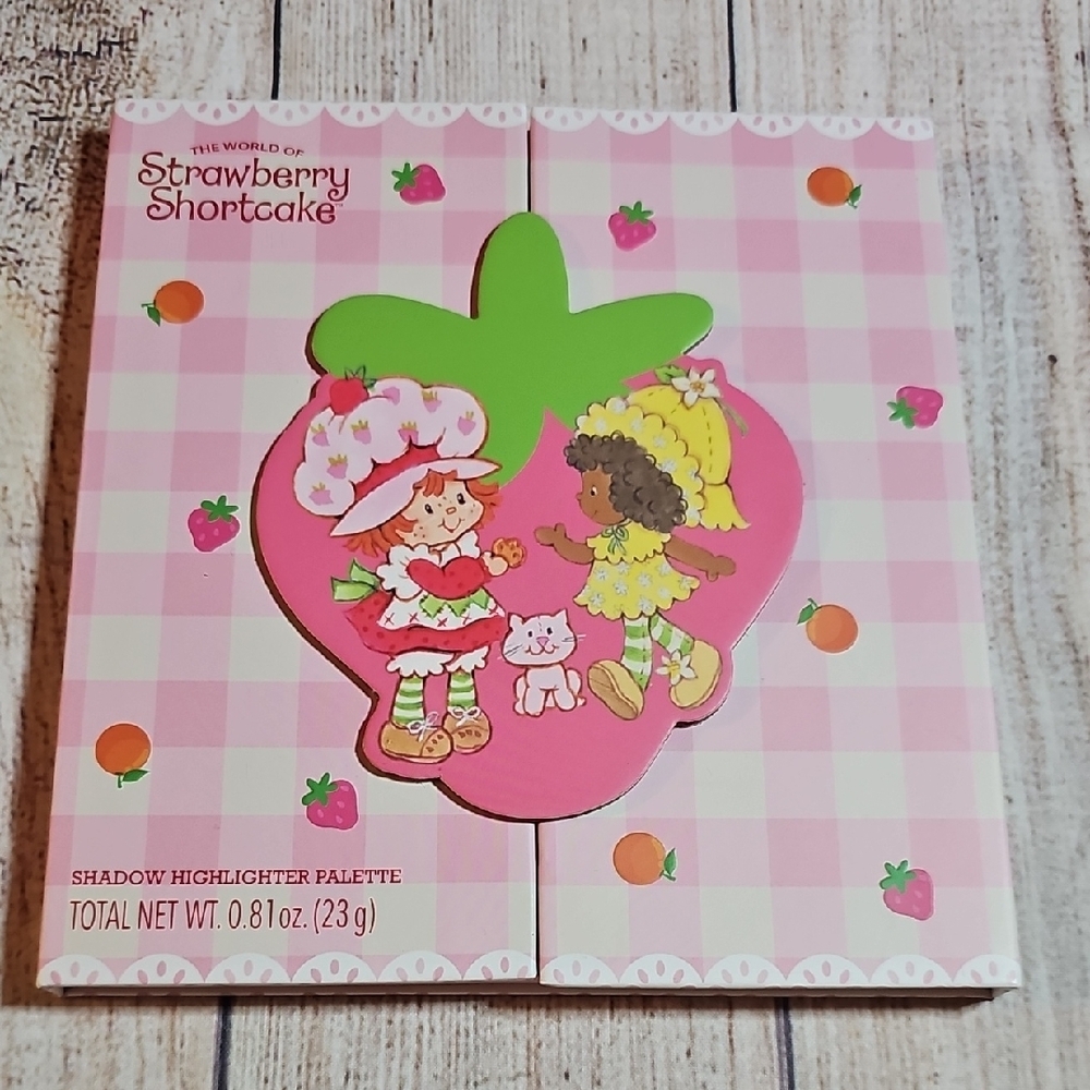 Strawberry Shortcake Shadow Highlighter Palette